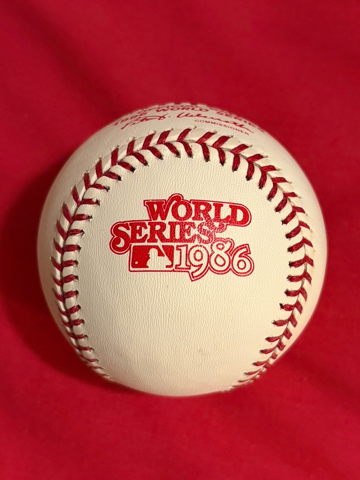 (1) OFFICIAL RAWLINGS 1986 WORLD SERIES BASEBALL NEW YORK METS BOSTON RED SOX
