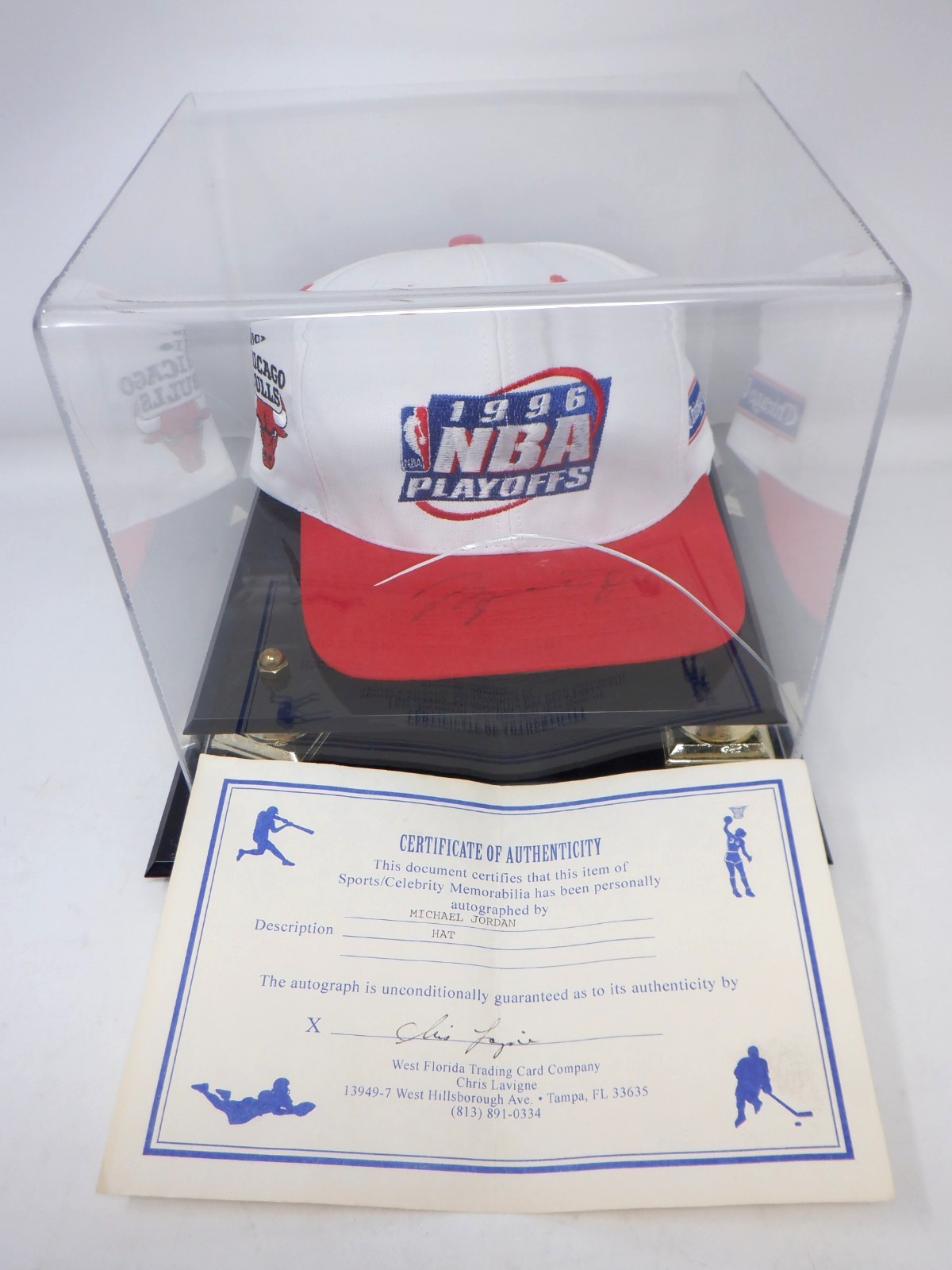 Michael Jordan Signed w/COA 1996 Chicago Bulls 1996 NBA Playoffs Hat w/Display