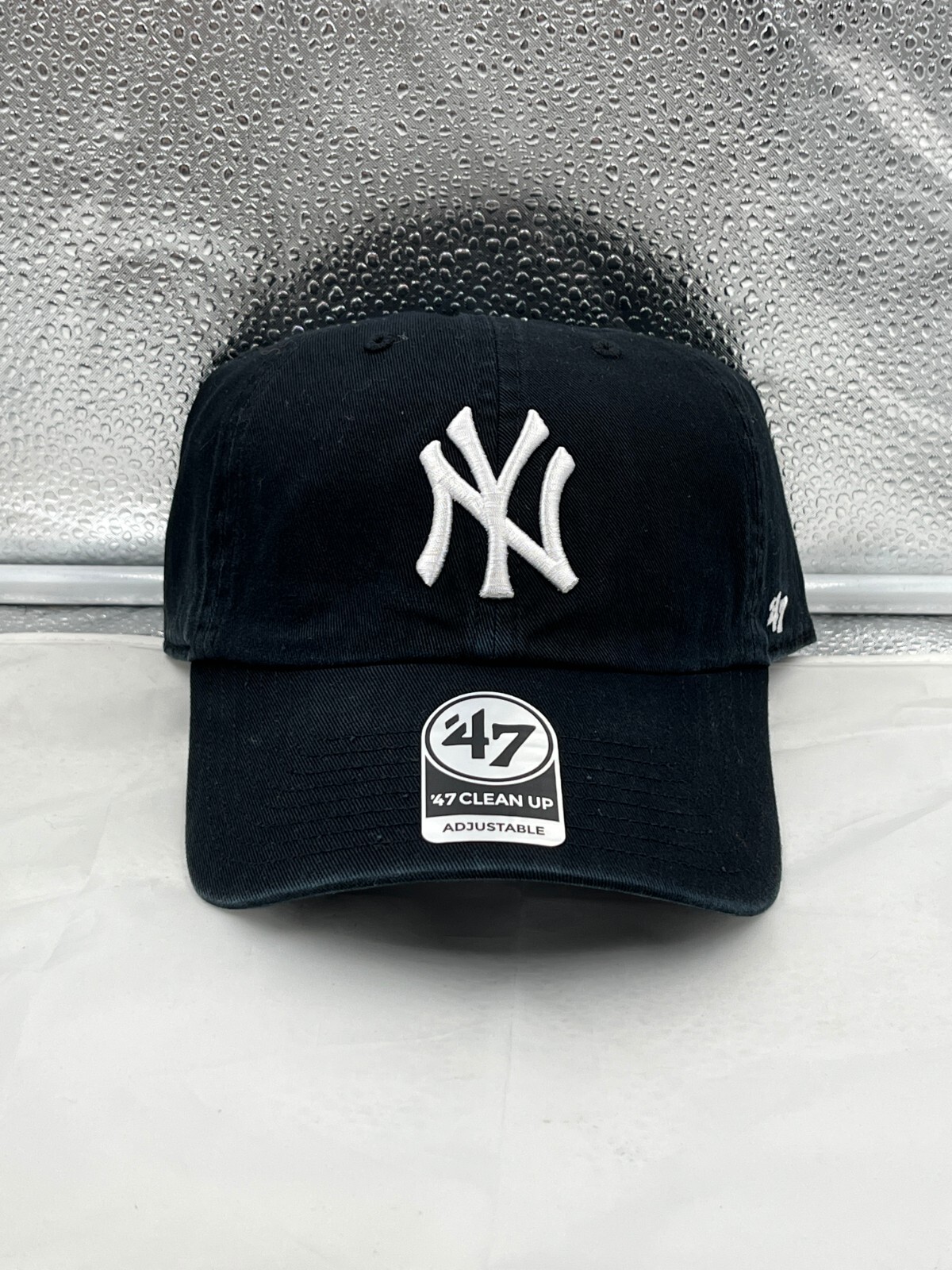 New York Yankees MLB ’47 Brand Black Clean Up Adjustable Strapback Hat