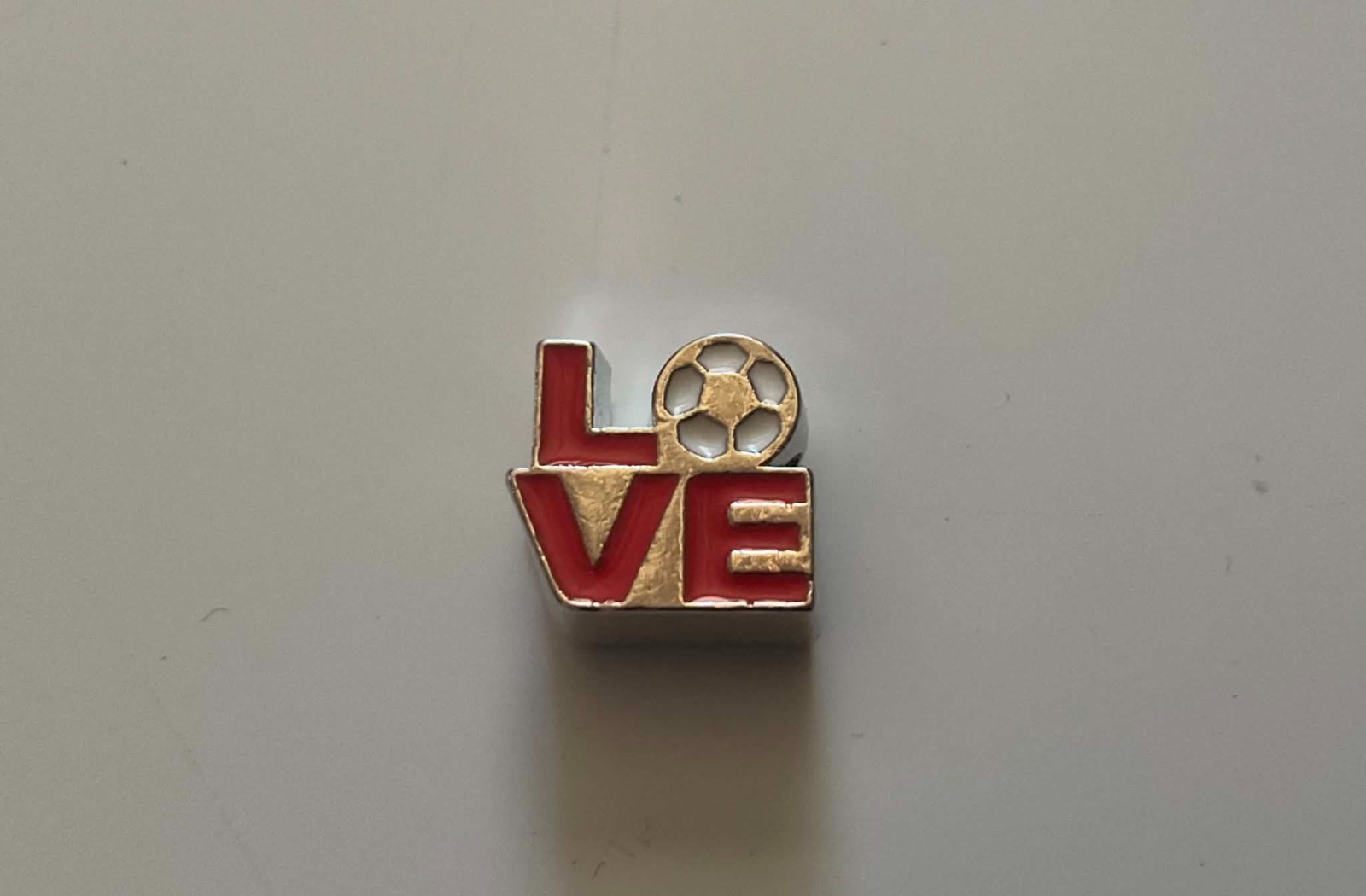 2026 FIFA WORLD CUP PICK A CHARM FOR A BRACELET LOVE PARK-INDEPENDENCE HALL