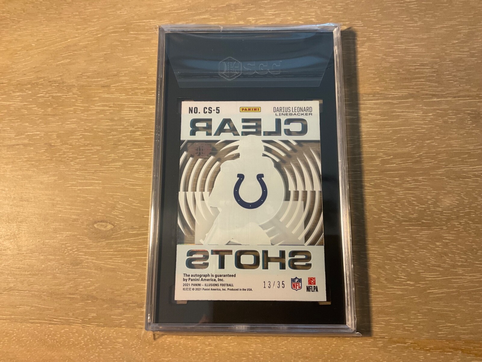 2021 Panini Illusions Darius Leonard Clear Shots Light Blue Auto /35 SGC 10 GEM