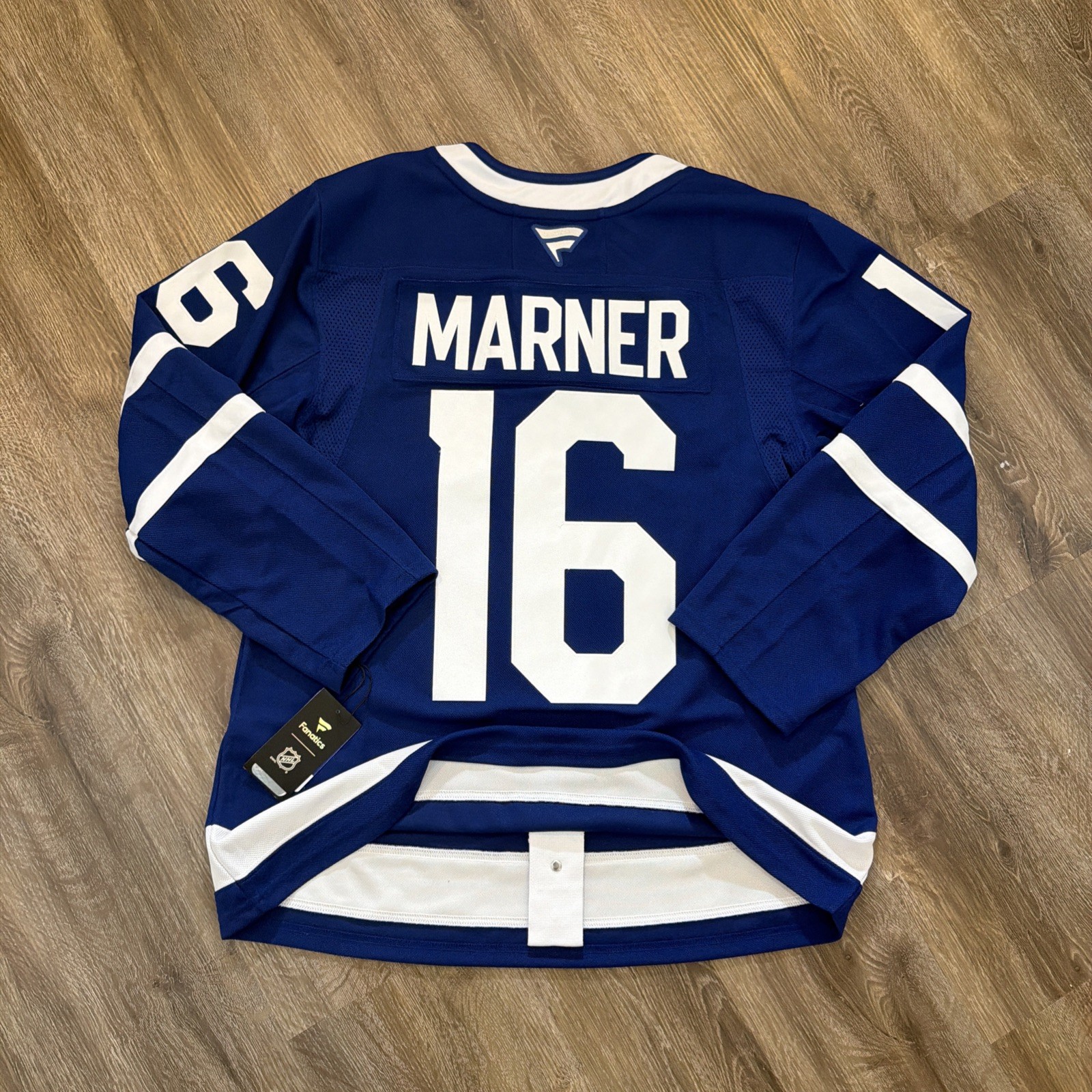 Toronto Maple Leafs Jersey Medium 50 Men’s Marner Fanatics Premium Fight Strap