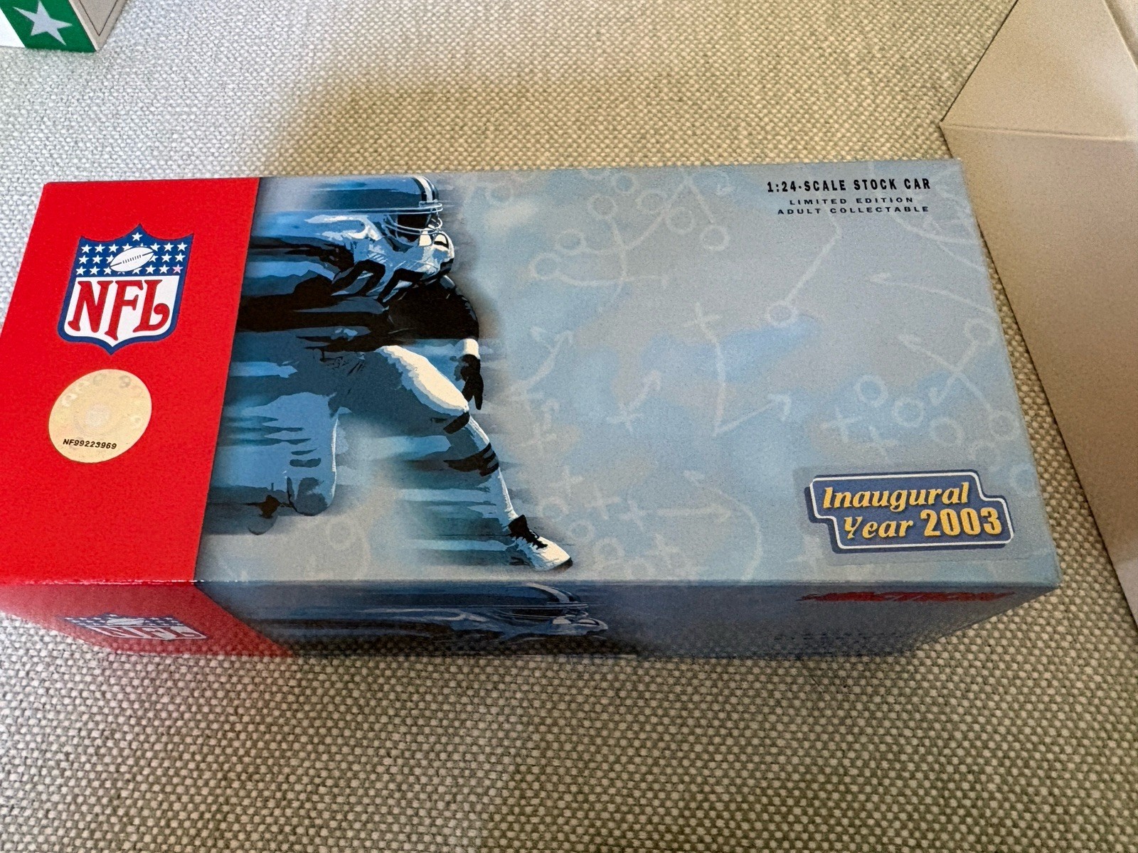 2003 Philadelphia Eagles 1/24 Action /929 Diecast Car Inaugural Year NFL Racing