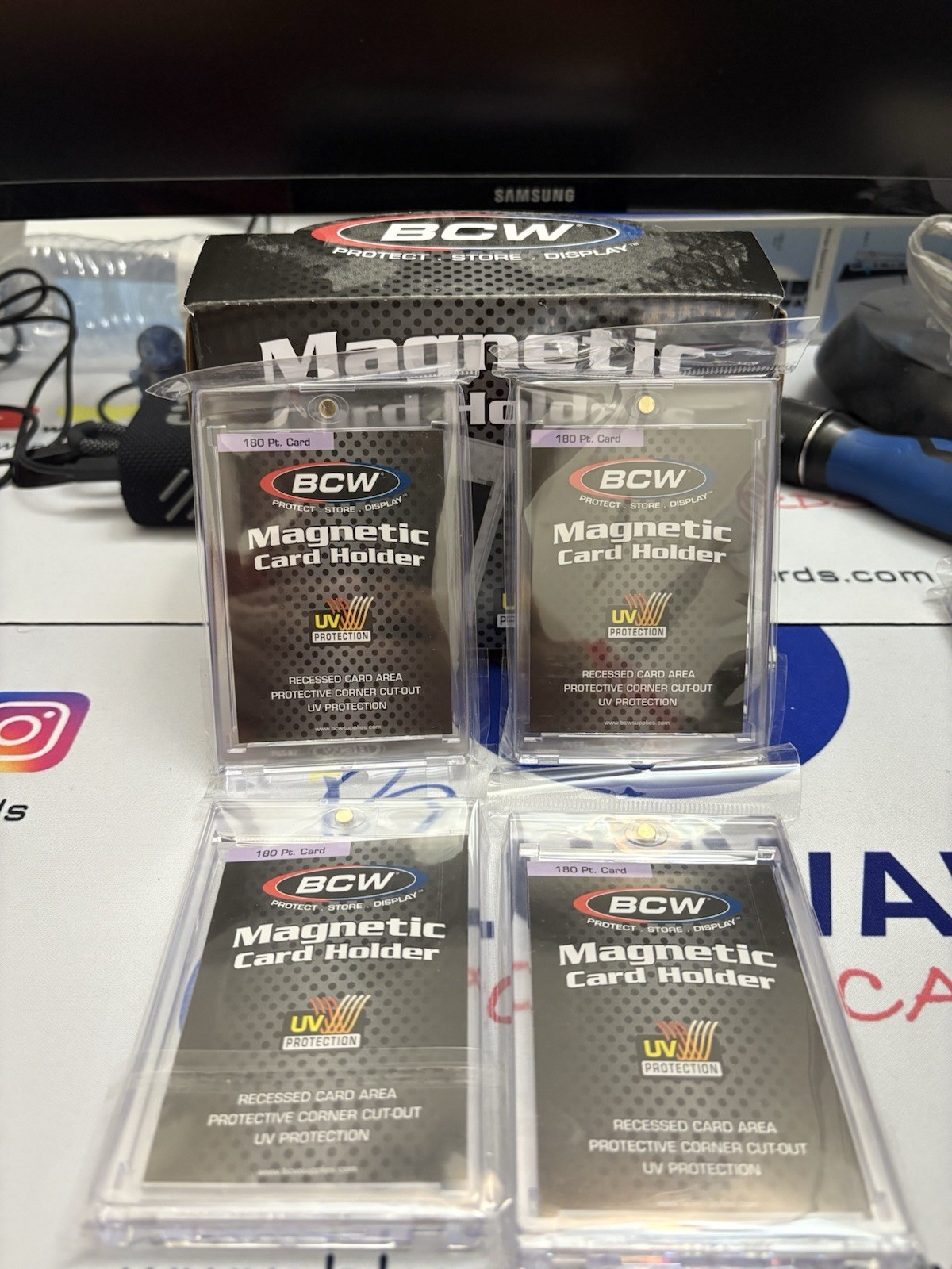 BCW Magnetic Card Holder One Touch 180 pt NEW