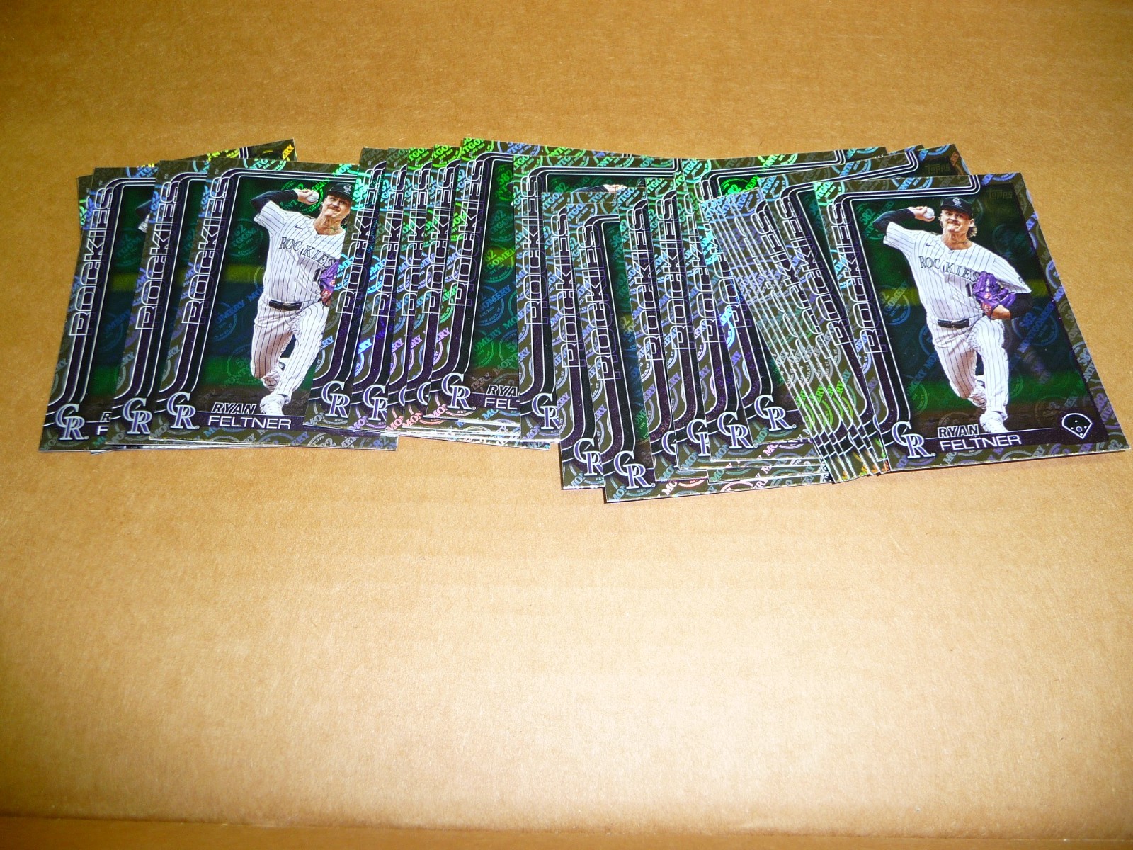 2025 Topps 582 MONTGOMERY CLUB FOIL LOT OF 25 CARDS RYAN FELTNER ROCKIES #444