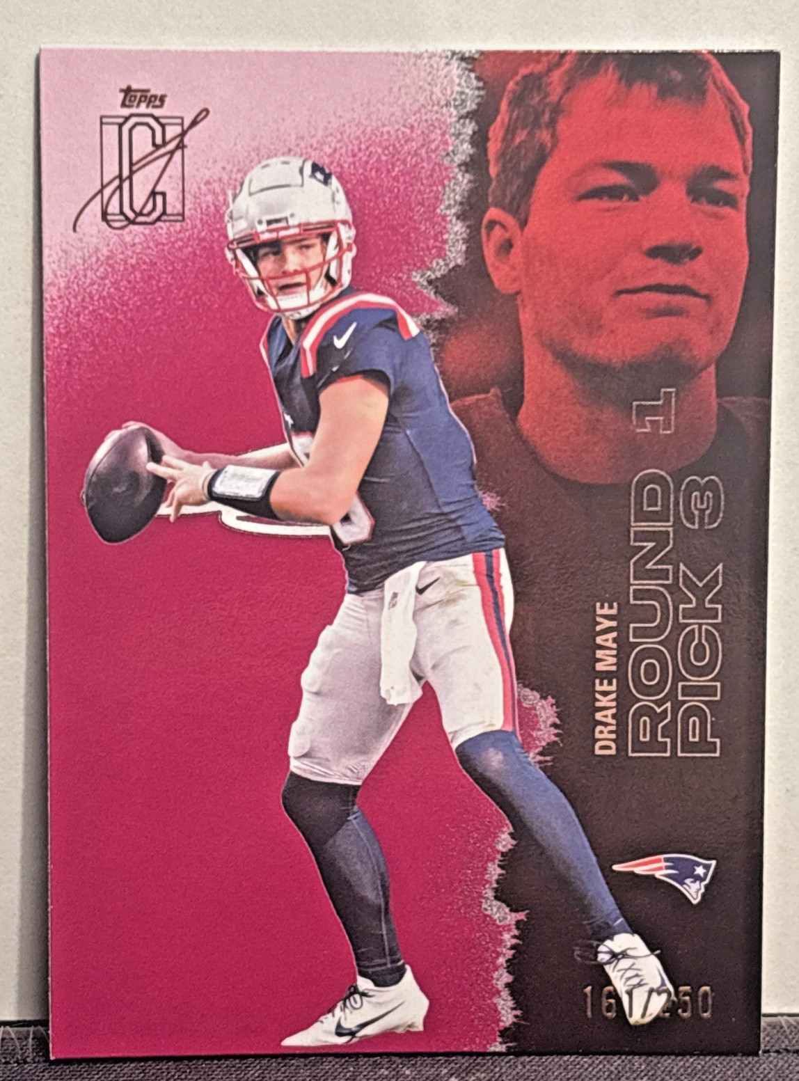 /250 2025 Topps Signature Class – Drake Maye #38 MAGENTA PINK MVP Runner Up MINT
