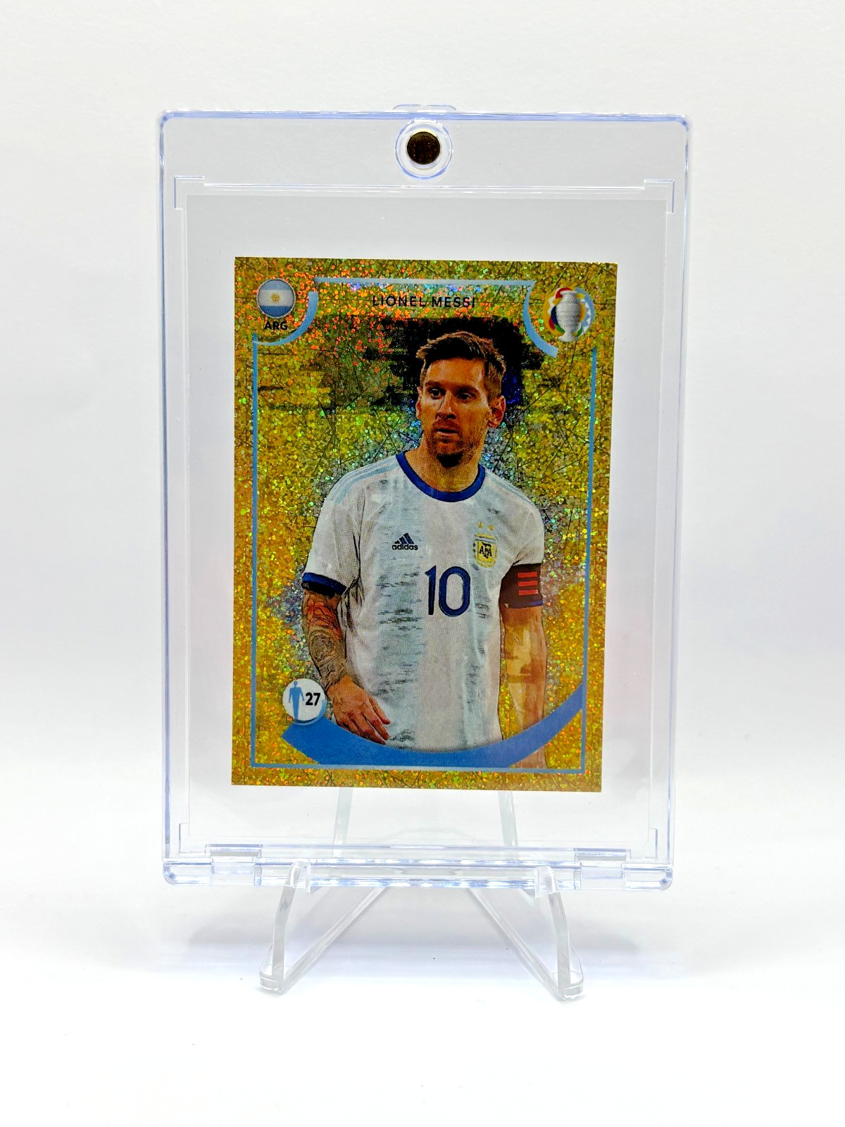 Lionel Messi 2021 Panini Copa America Stickers MAESTROS GOLD FOIL (w/ MAG) #2