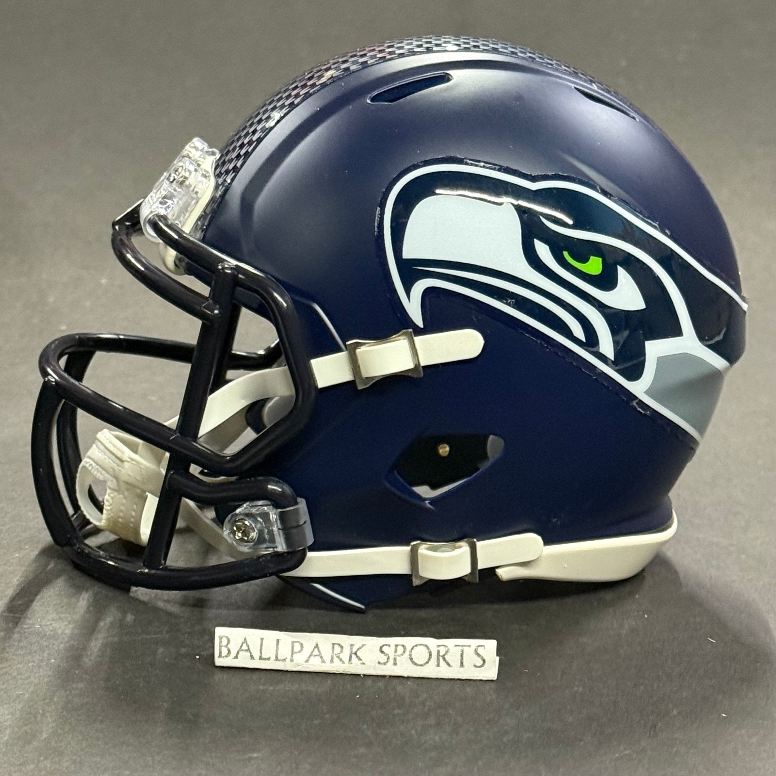 Seattle Seahawks Riddell NFL Speed Mini Football Helmet BRAND NEW