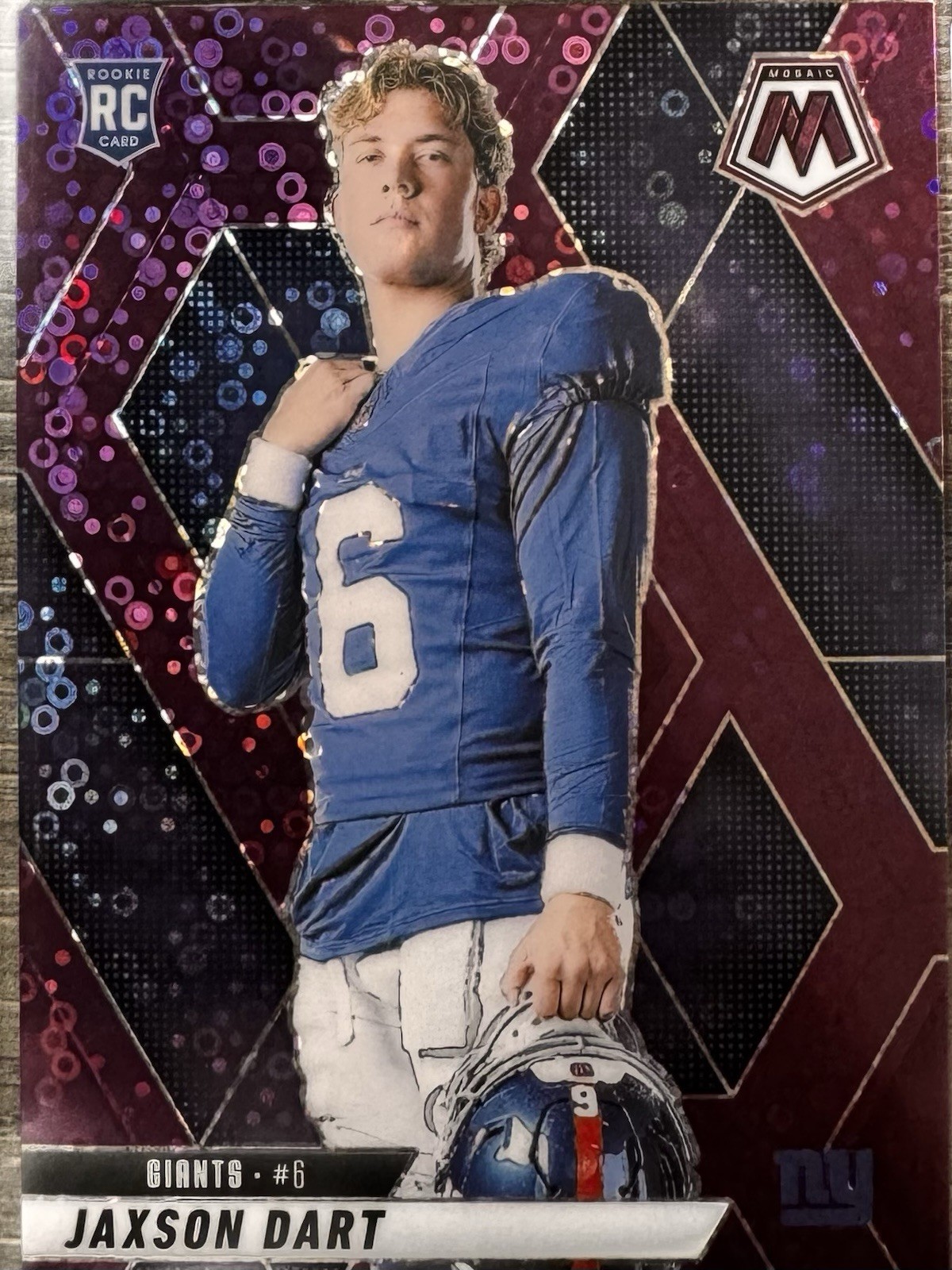 2025 Panini Mosaic Jaxson Dart RC Rookie Variations No Huddle Purple /50 #288