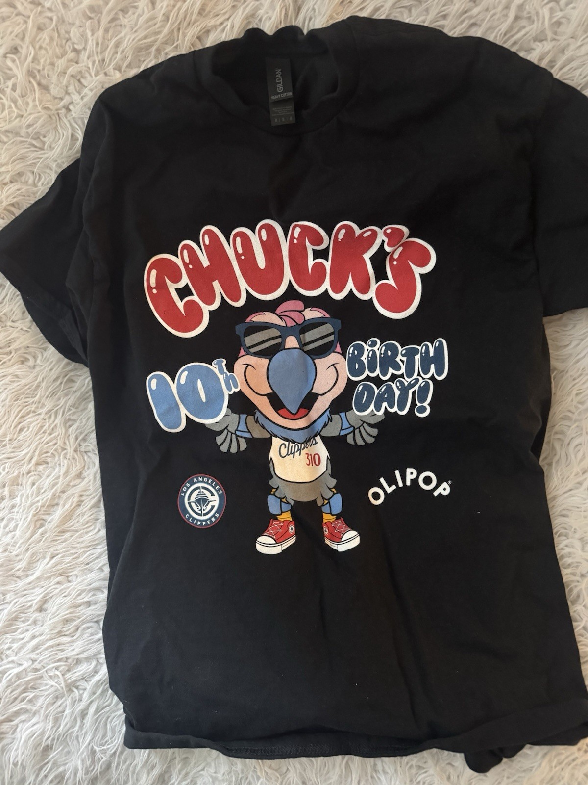 LA Clippers promo giveaway Tshirt Chucks 10th Birthday (Medium)