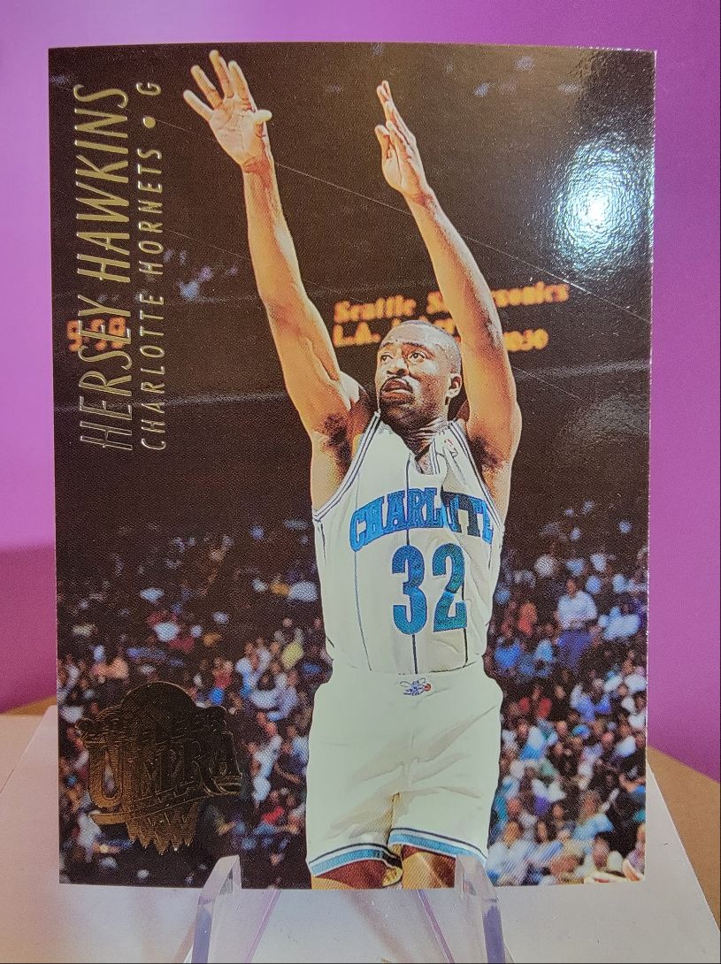1994 Fleer Ultra #21 Hersey Hawkins – Charlotte Hornets