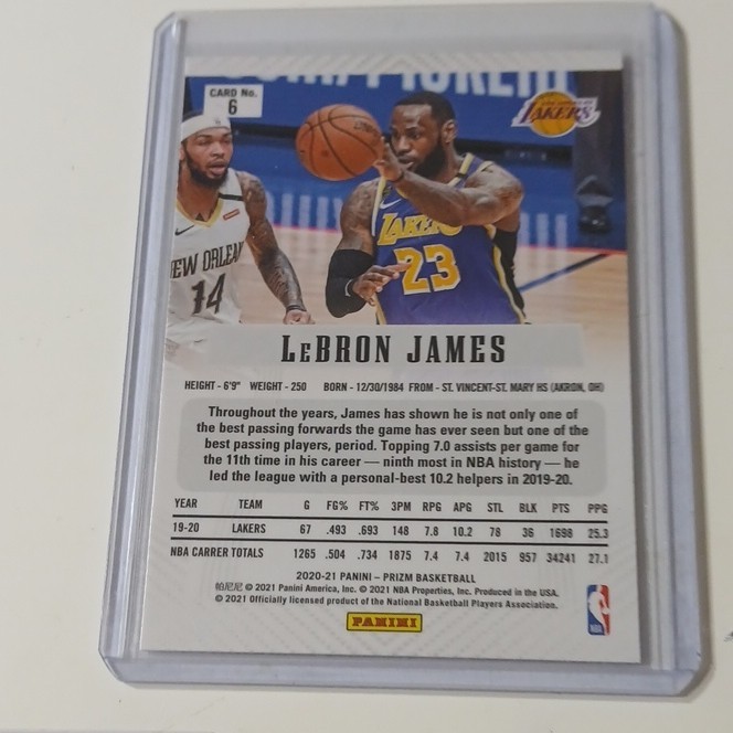 Panini LeBron James Lakers 2023-24 3-Card Lot Prizm Dominance/Fractal #1 #3
