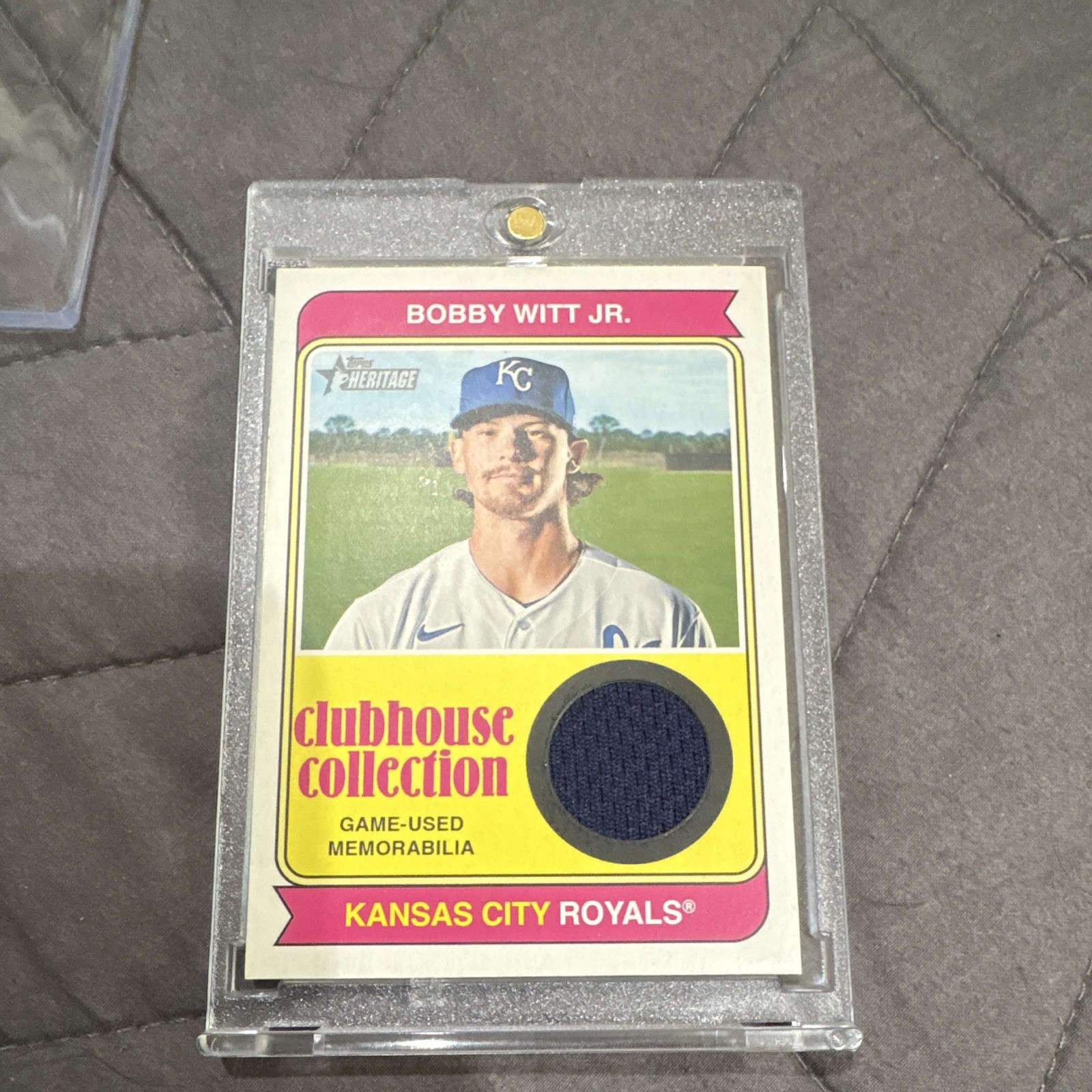 Topps 2023 Heritage Bobby Witt Jr. Royals Clubhouse Relics #CCR-BW