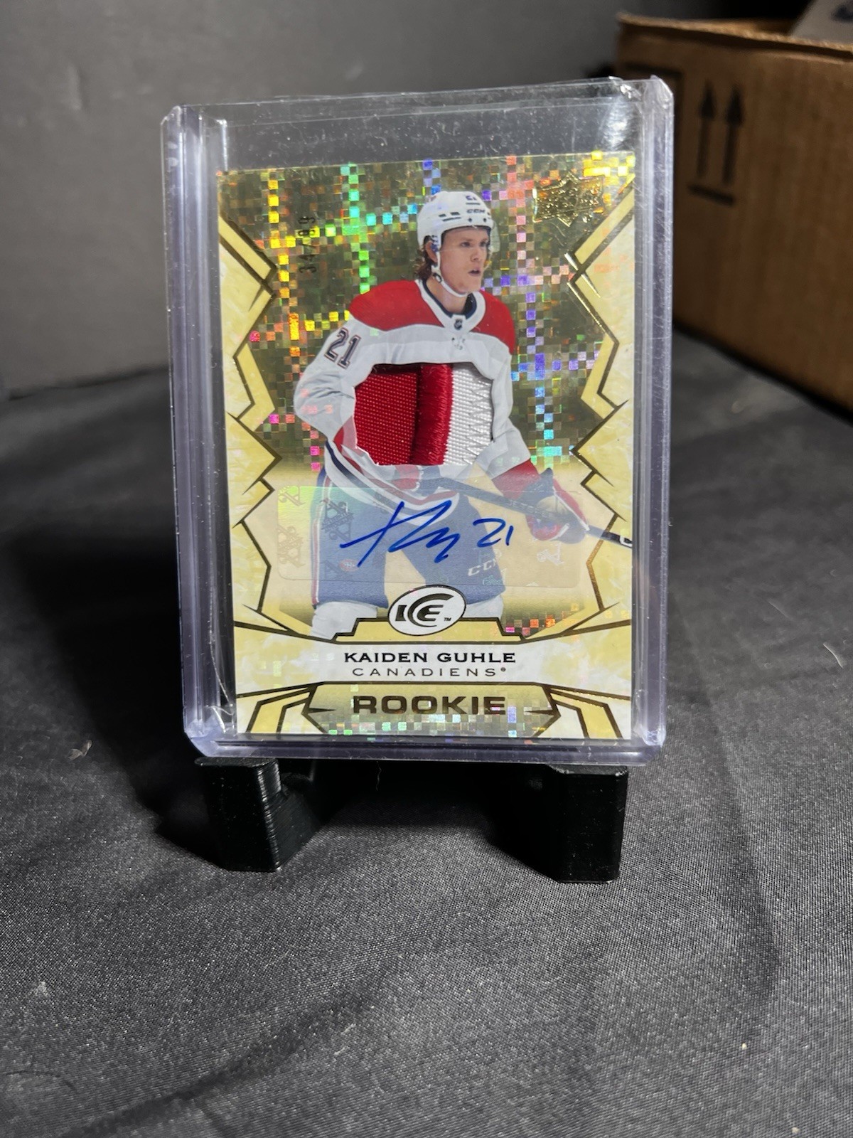 2022-23 Upper Deck Ice – Rookies Kaiden Guhle #150 Gold Patch /99 (AU, MEM, RC)