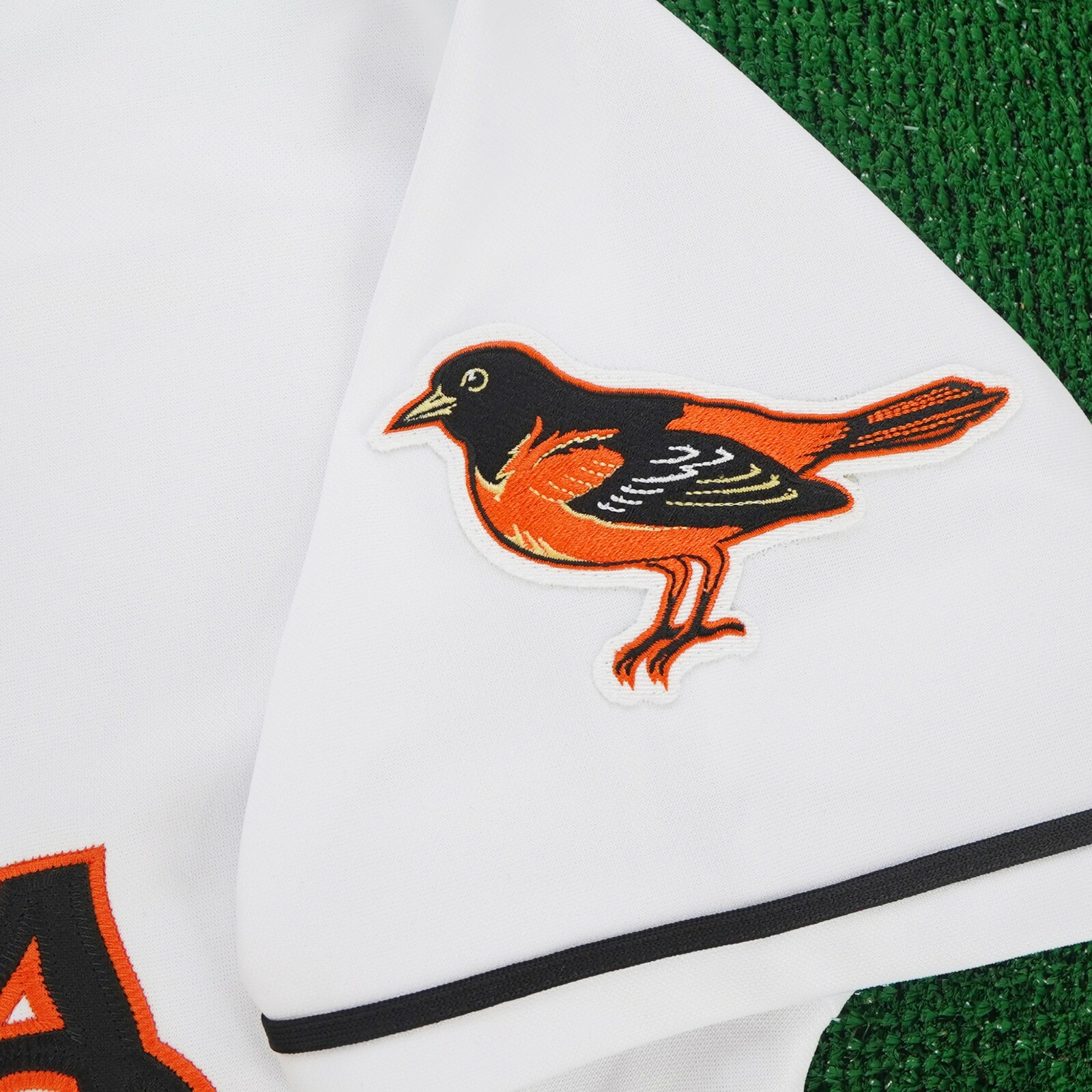 Brooks Robinson Baltimore Orioles Home Men’s White Jersey w/ Team Patch