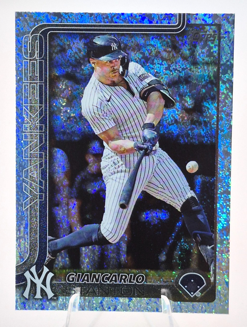 Giancarlo Stanton 2025 Topps Series One Silver Sparkle Foil #262 NM