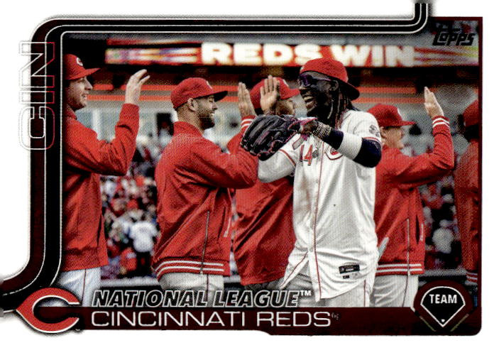 Cincinnati Reds 2025 Topps Baseball (Series One) – #99 – Cincinnati Reds