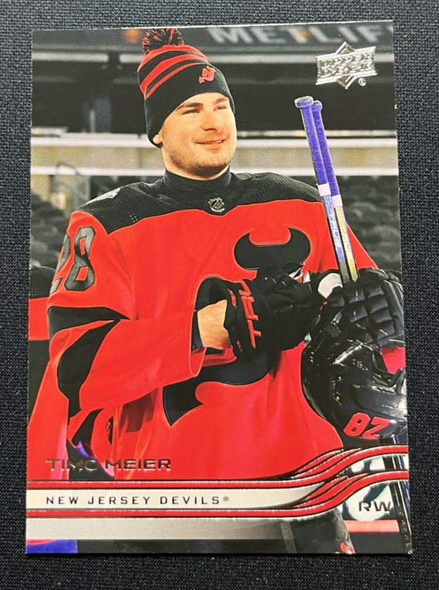 2025-26 Upper Deck Extended Outdoor Photo Variation SSP #577 Timo Meier Devils
