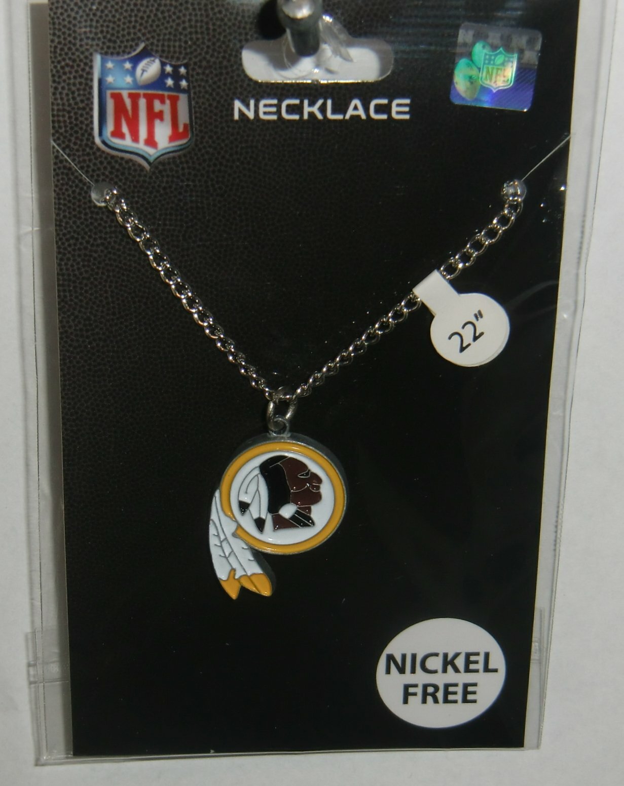 Washington Redskins 22″ Chain Necklace with Metal Team Logo Charm NFL Football