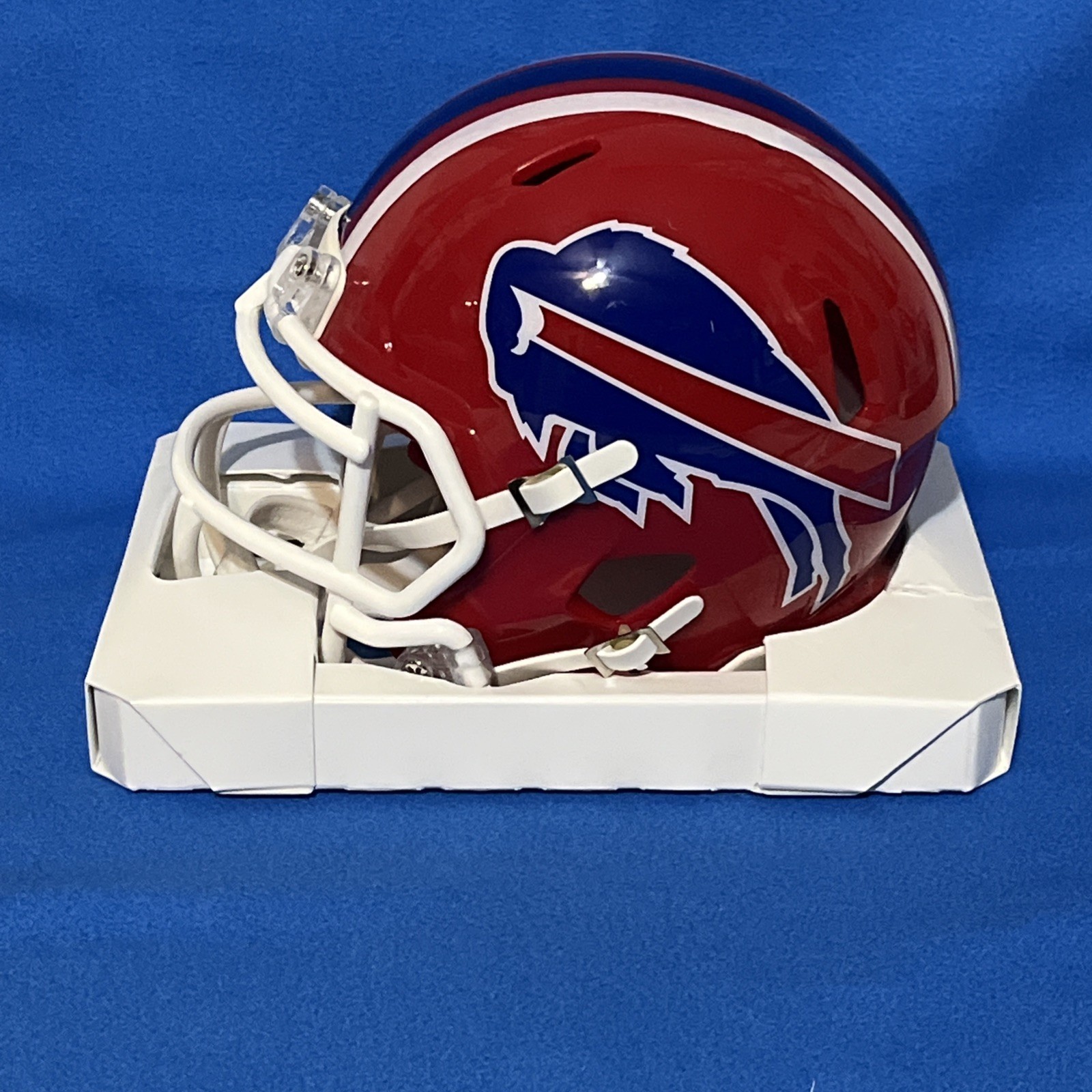 Josh Allen Buffalo Bills 90’s Throwback Mini Helmet signed,inscribed Beckett COA