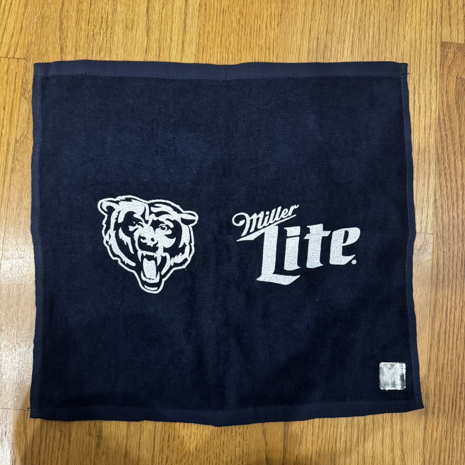 Chicago Bears Miller Lite Dark Blue Rally Towel – NFL Fan Accessory – Breweriana