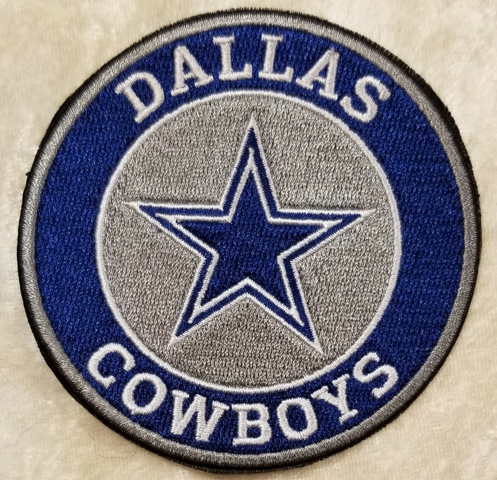 Dallas Cowboys 3.5″ Round Iron On Embroidered Patch ~Free Tracking!