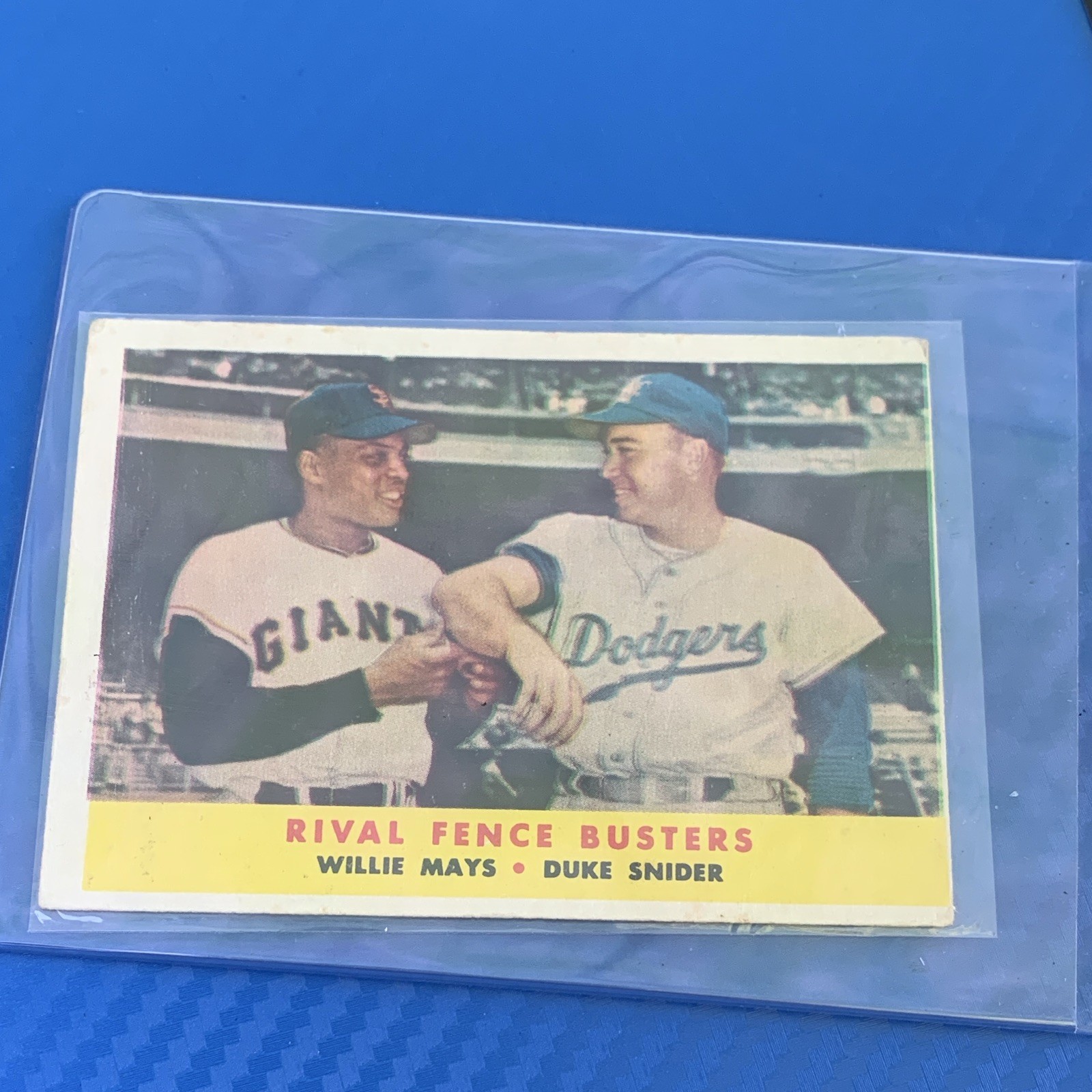 Topps 1958 #436 Rival Fence Busters Willie Mays/Duke Snider Giants/Dodgers