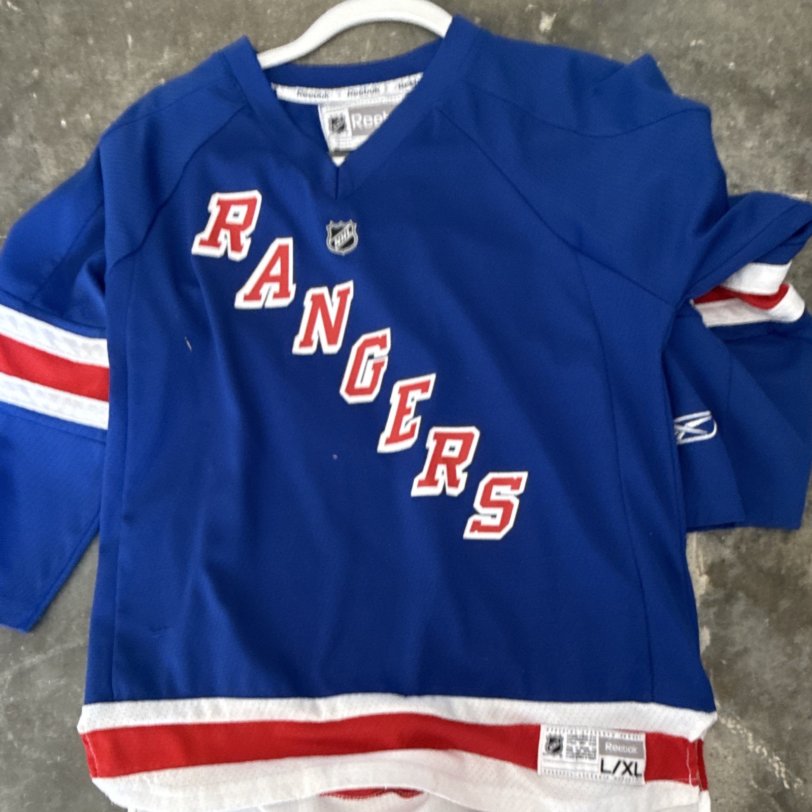 Reebok NHL New York Rangers Brandon Dubinsky #17 Youth L/XL Blue Jersey