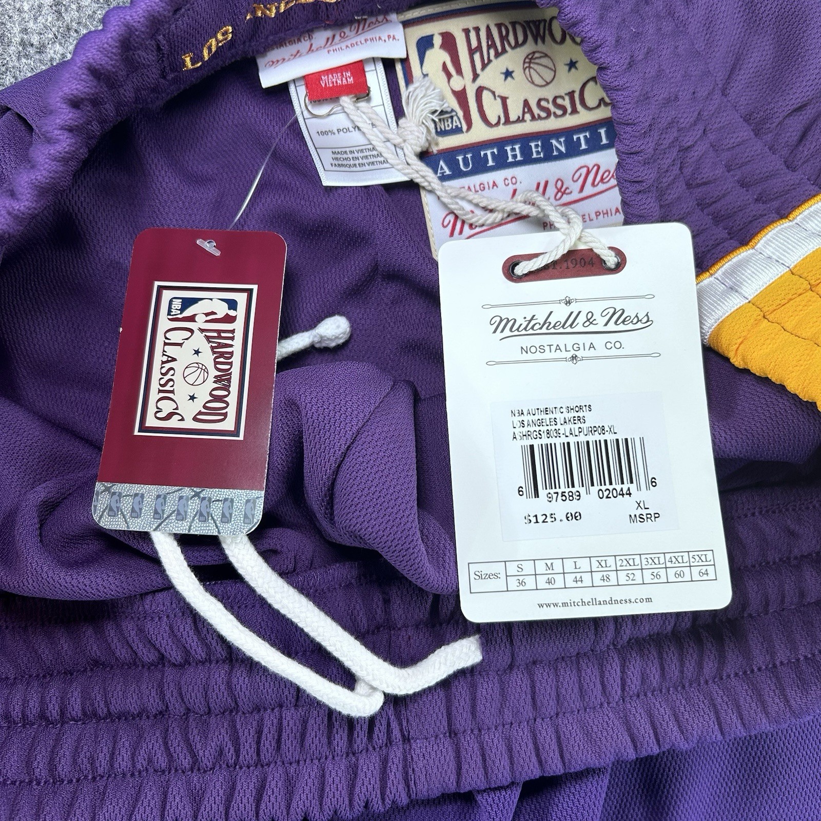 Mitchell & Ness Authentic NBA Los Angeles Lakers (2008-09) Shorts 48 XL Purple