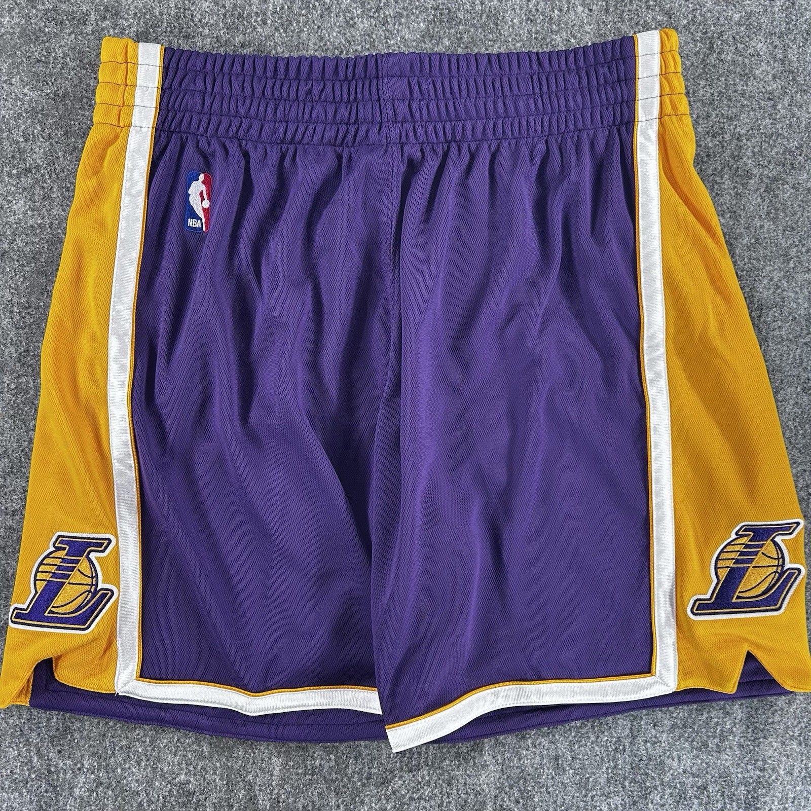Mitchell & Ness Authentic NBA Los Angeles Lakers (2008-09) Shorts 48 XL Purple