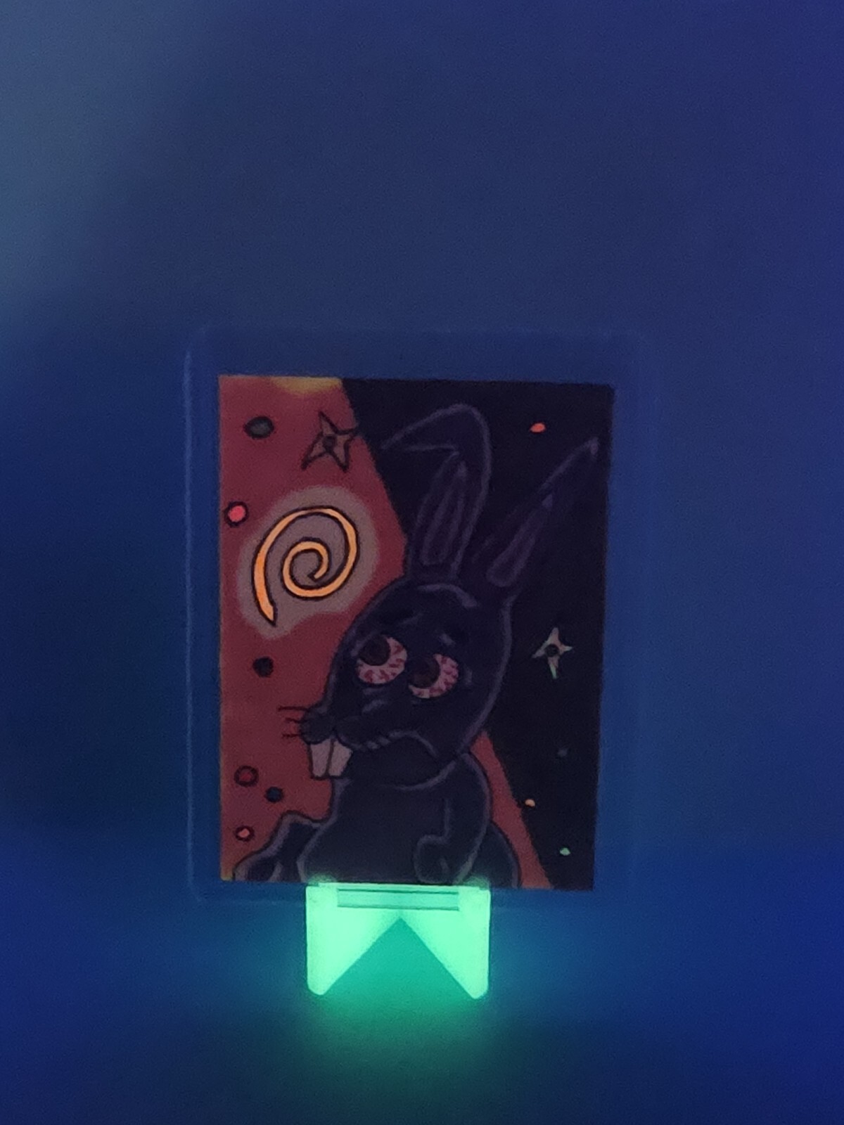 Top Loader Card Stand Holder Display 6 Pack GLOW IN THE DARK