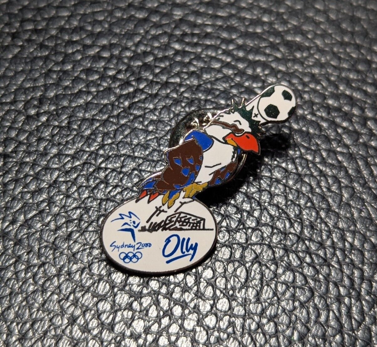 2000 Sydney Australia Olympics Lapel Pin Olly Mascot Football Soccer Goal RARE