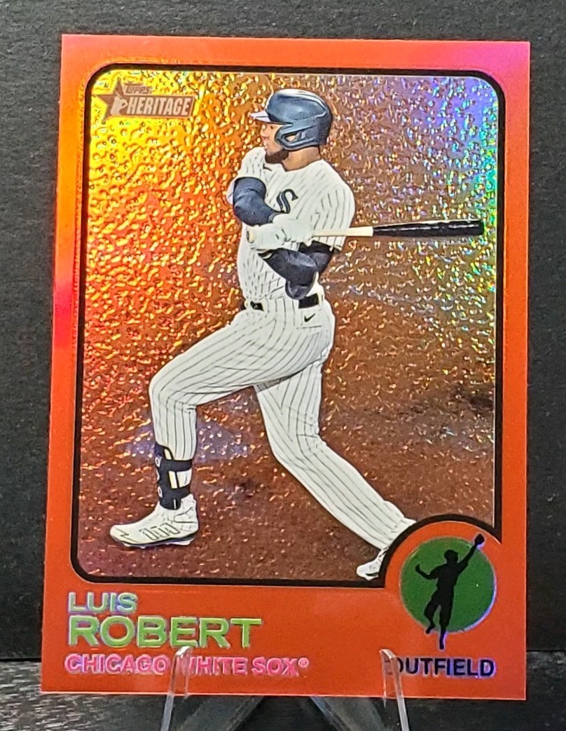 2022 Topps Heritage Chrome #295 Luis Robert WHITE SOX Red (#492/573) ⚾️NM/MT