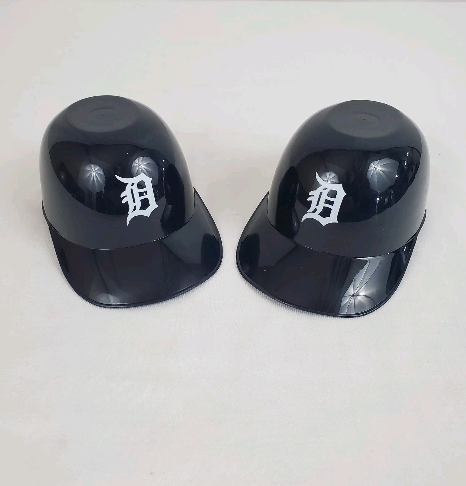 MLB Detroit Tigers Mini Batting Helmet Ice Cream Snack Bowls, Lot of 2