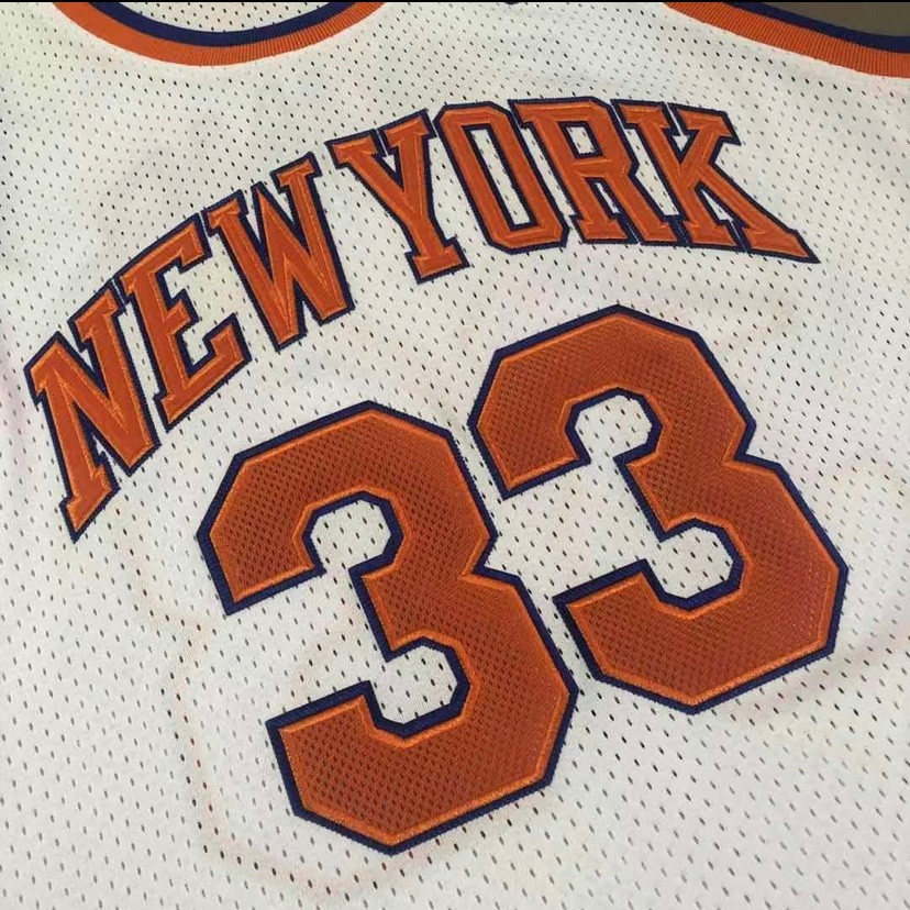 New York Knicks Patrick Ewing retro vintage white basketball jersey