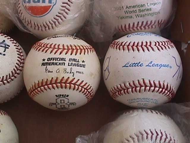 MIXED LOT Various Novelty and OTHER Baseballs