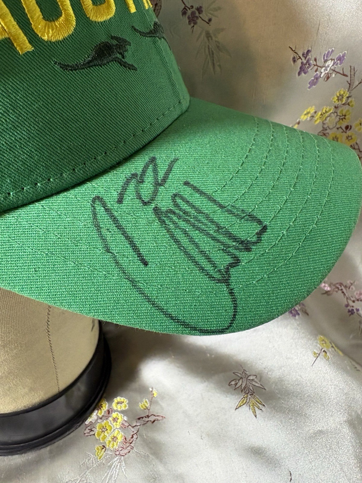 Team AUSTRALIA Autographed Hat