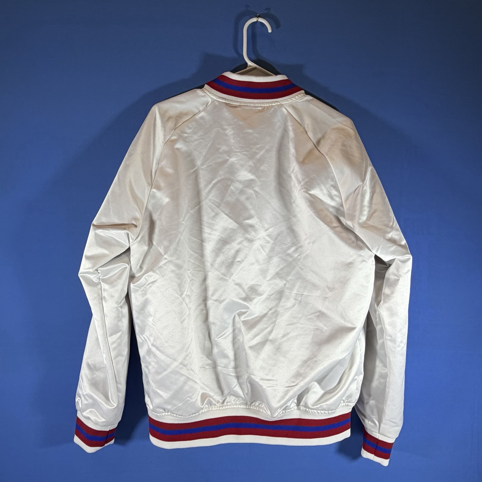 Sacramento Kings Mitchell & Ness Throwback Jacket- Men’s Medium. Very Nice!