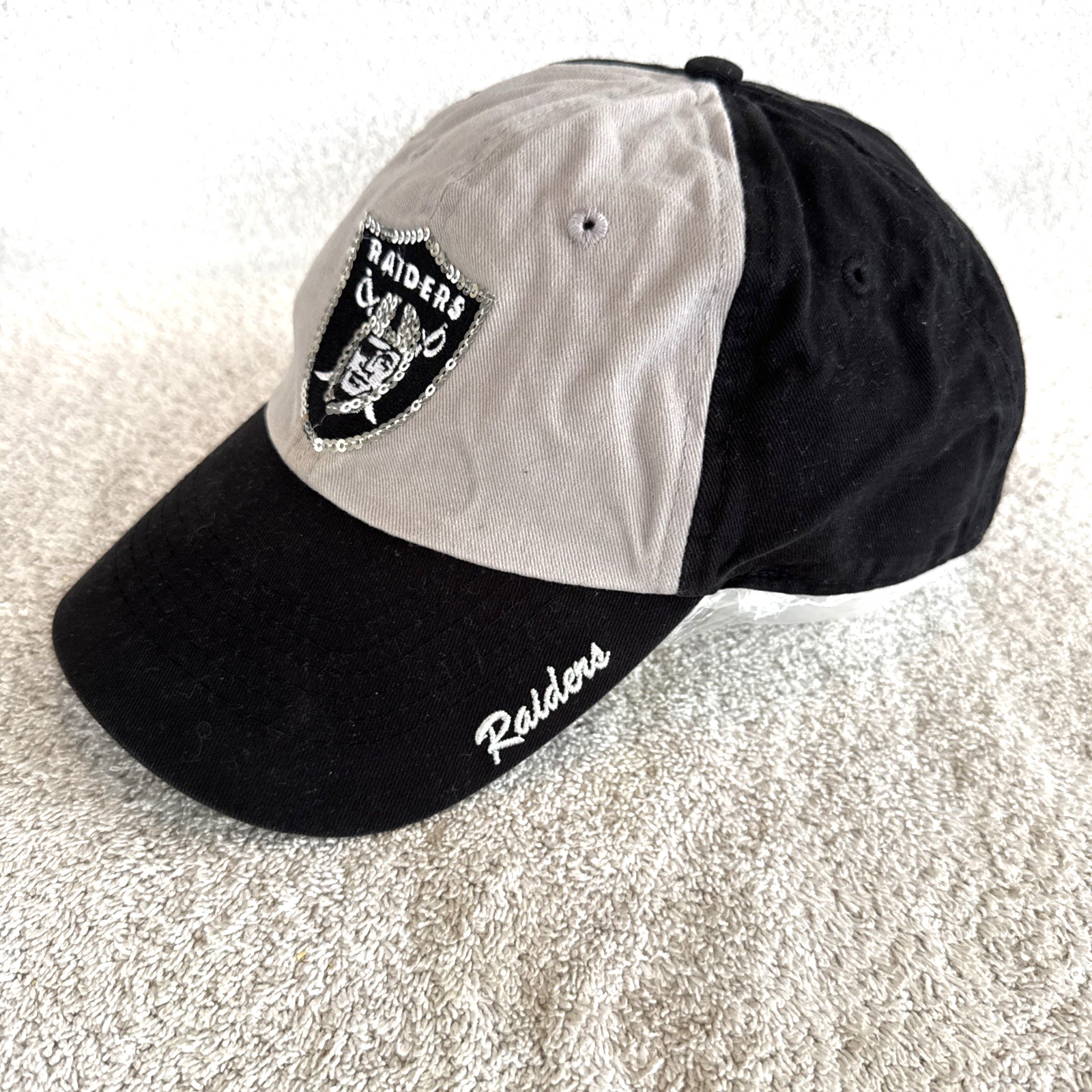 OAKLAND Raiders Hat / Cap Sparkle Womens Adjustable 47 NFL Team Apparel Black