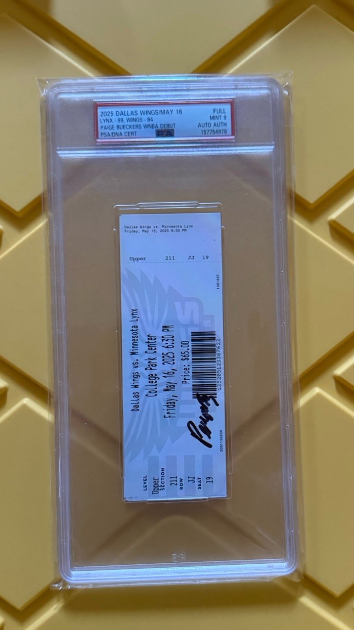 PAIGE BUECKERS Signed 2025 WNBA Debut FULL Ticket, PSA 9 Mint, ROY, RARE!!!