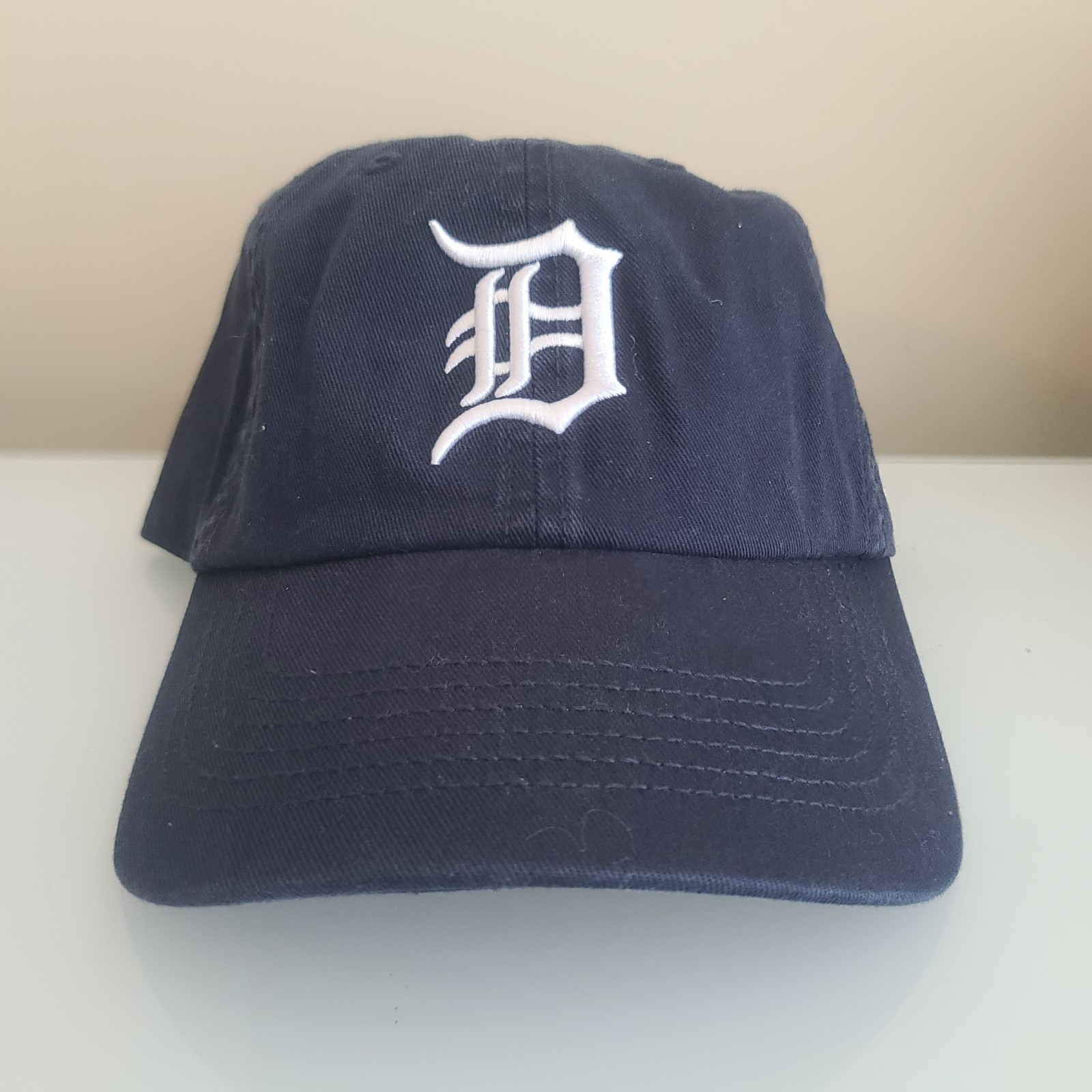 Detroit Tigers Mens Navy Blue Large Fitted Baseball Hat Cap
