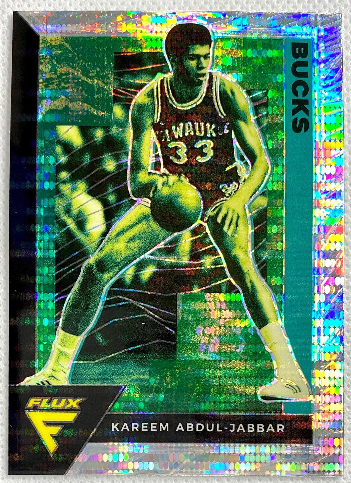 2020-21 Panini Flux Kareem Abdul-Jabbar Silver Pulsar Prizm Card #194 SP Bucks