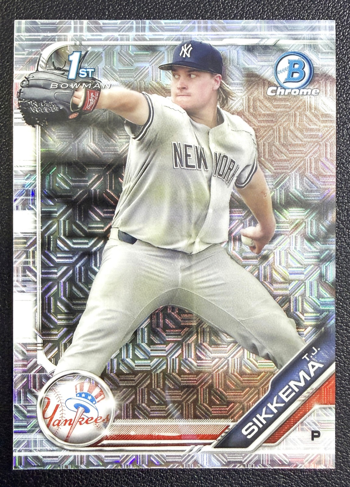 2019 Bowman Draft Chrome TJ Sikkema 1st Bowman Asia Mojo Refractor #BDC-34