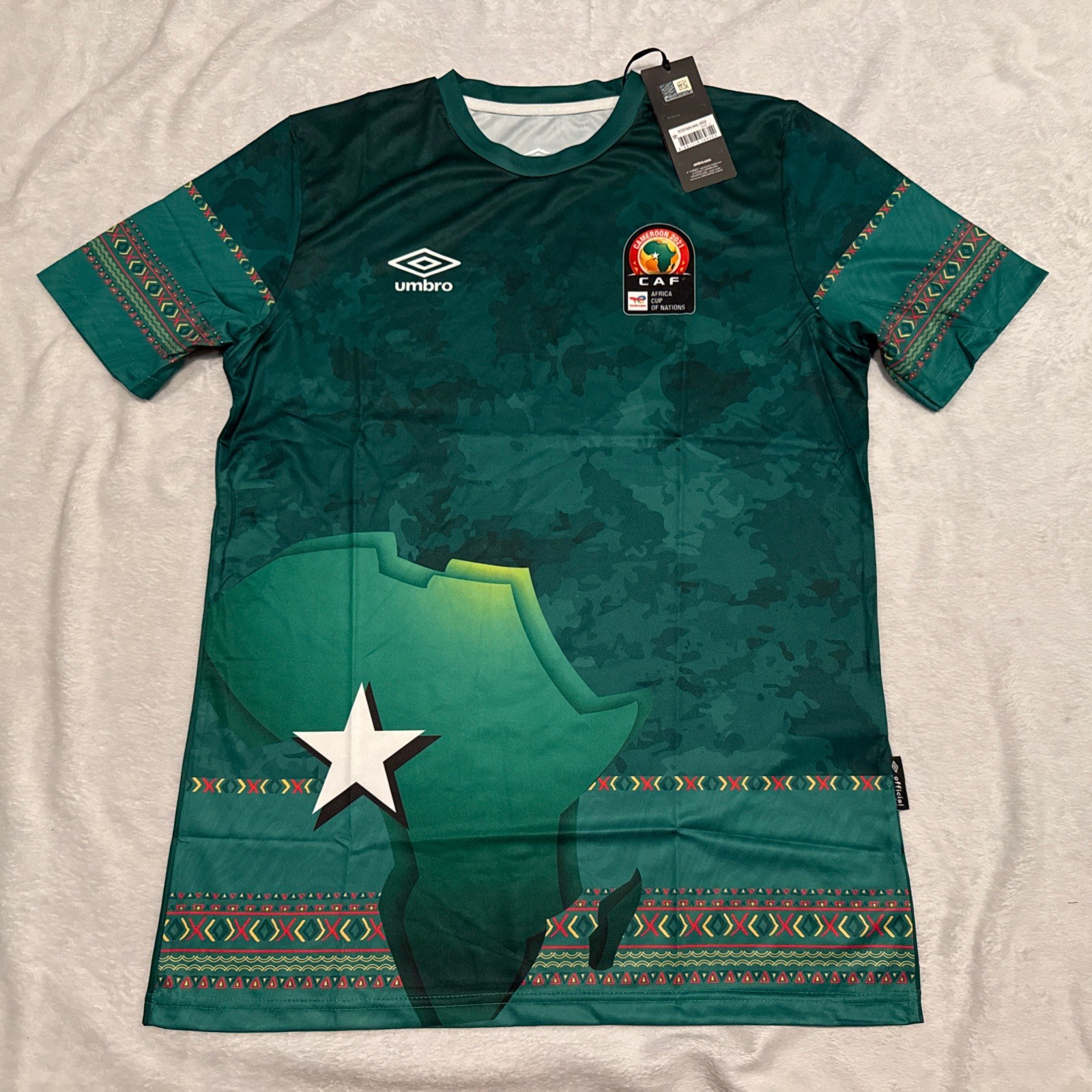 2021 Men’s Umbro Cameroon National Team AFCON Tournament Soccer Jersey Large L