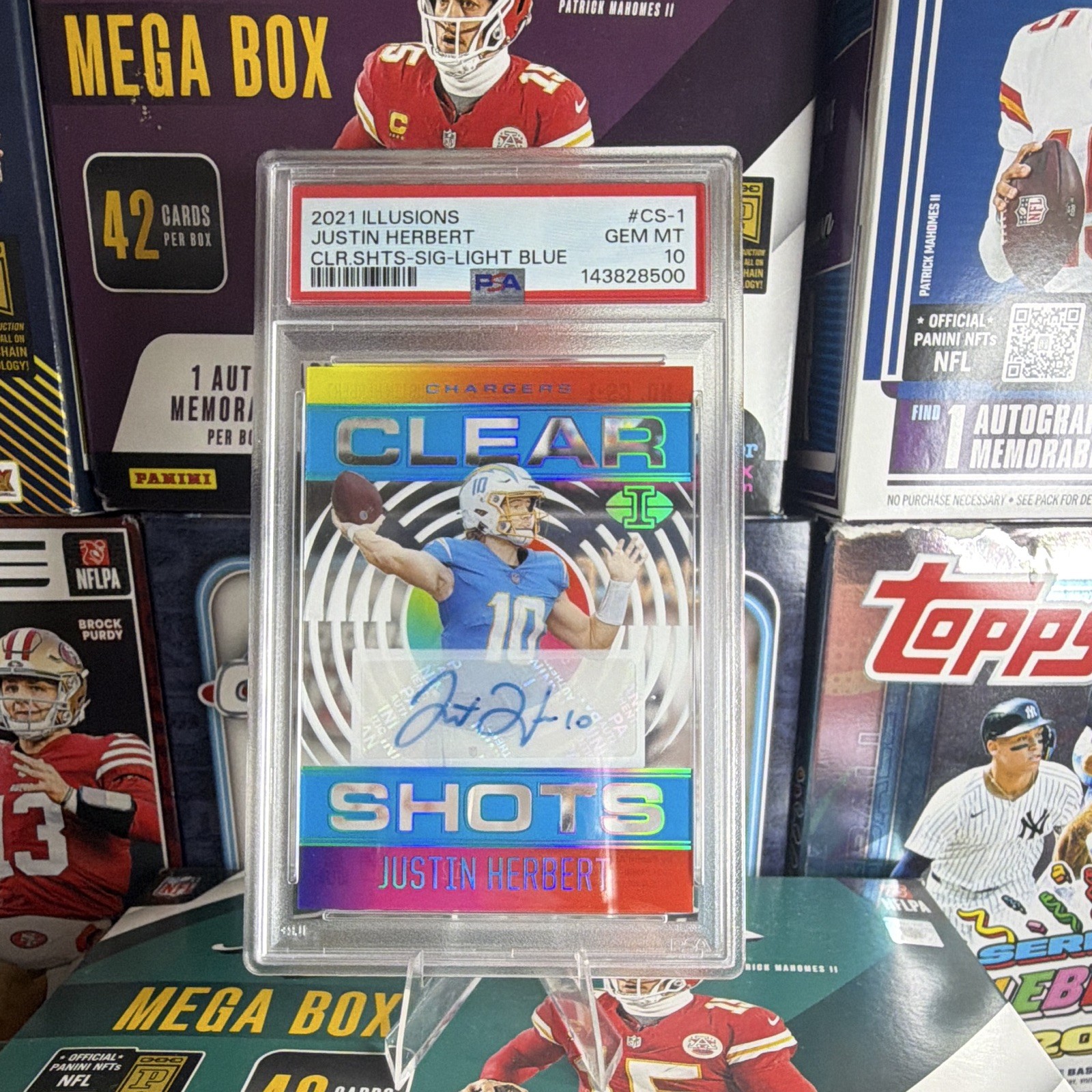 Panini 2021 Illusions PSA 10 Justin Herbert Clear Shots CS-1 Light Blue Auto /15