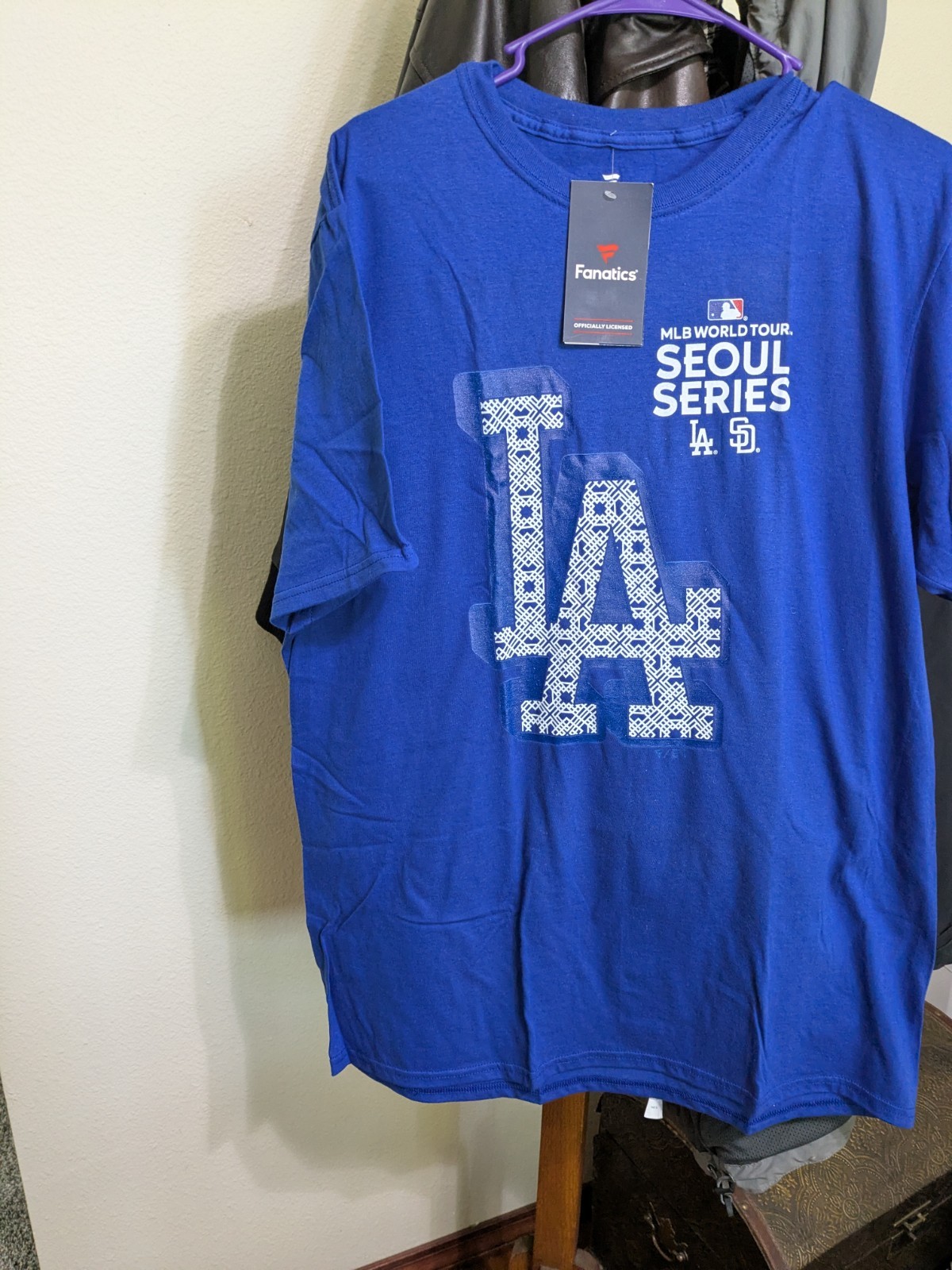 Fanatics MLB world tour seoul series t-shirt mens large