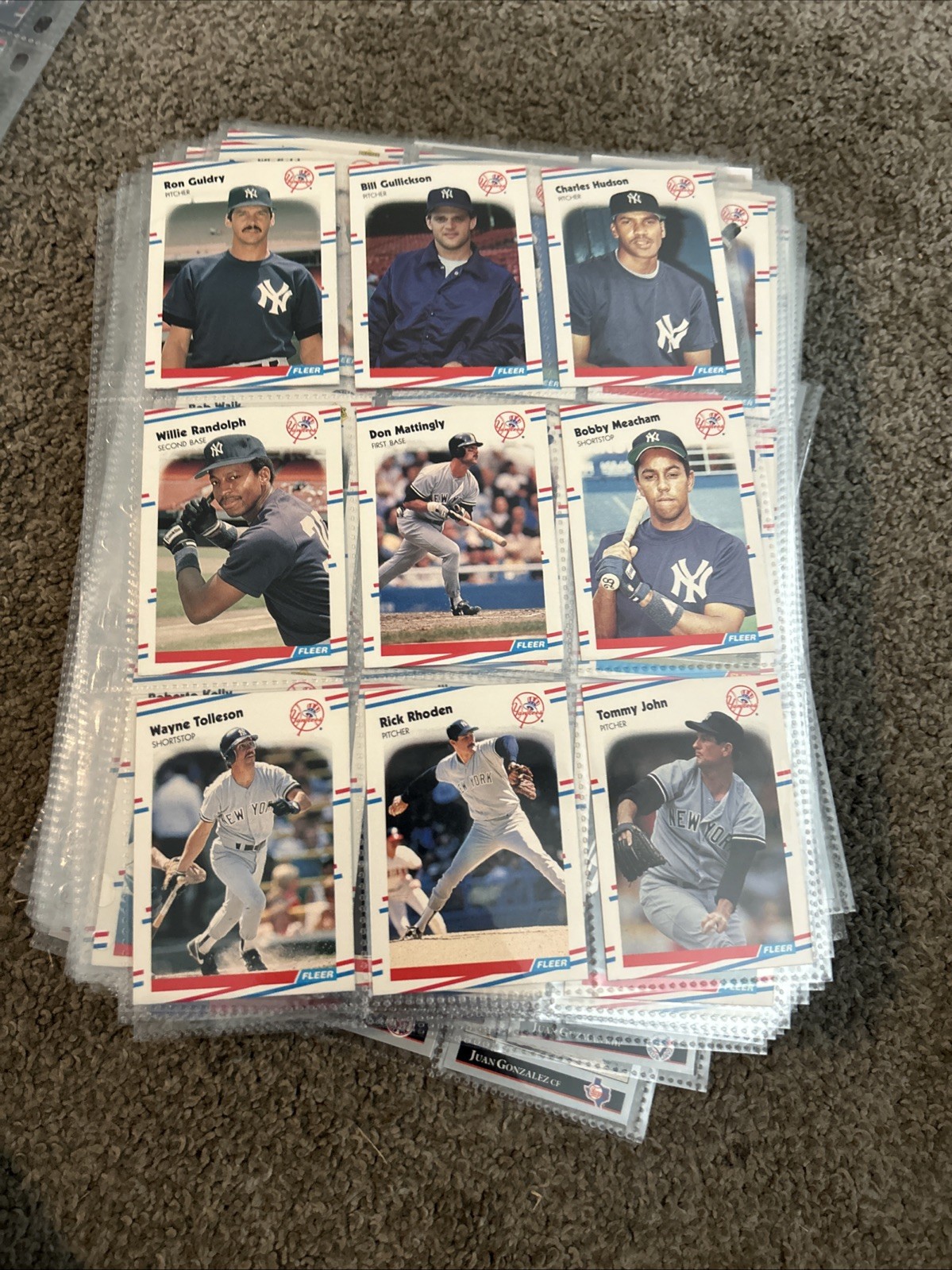 700+ Baseball Card Lot