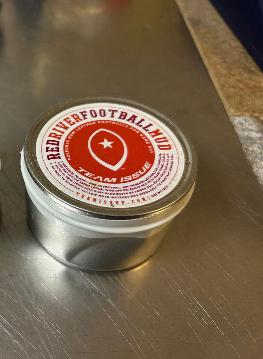 Red River Football Rubbing Mud Compound Team Issue 12oz can leather salve