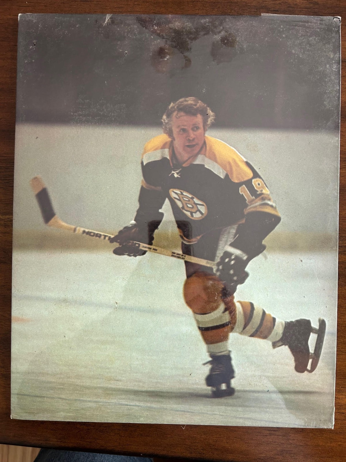 1971 -72 JOHN MCKENZIE Boston Bruins Stadium Arena Card Photo – 11×14 inches