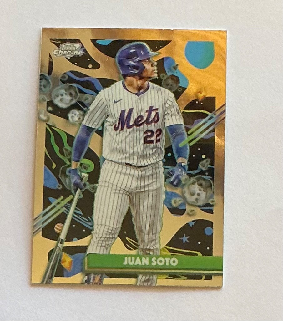 Juan Soto 2026 Topps Chrome Cosmic #143